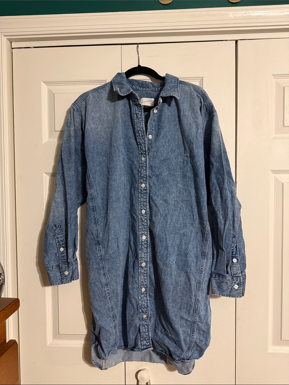 Universal Thread Light Blue Denim dress